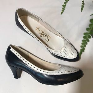 Vintage Selby Kitten Heels